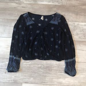 Cute long sleeve navy blue shirt